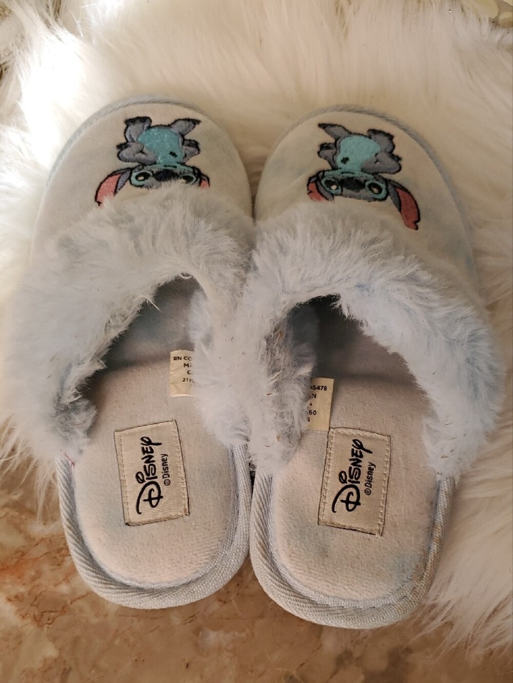 Disney Fuzzy House Slippers Shoes Size 1 - Picture 6 of 8